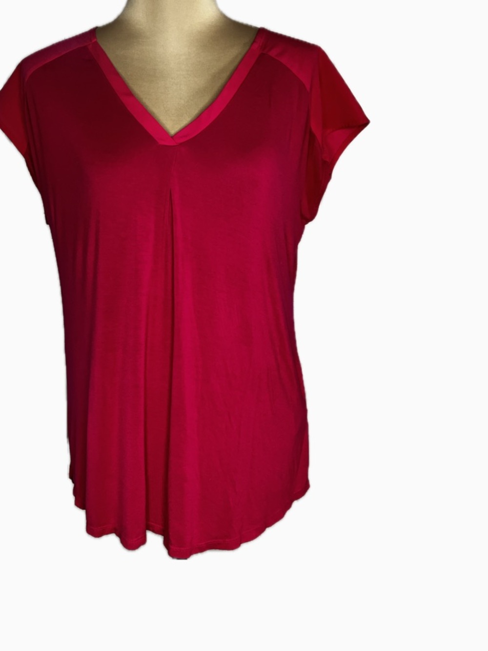 Adrienne Vittadini Fuchsia V-Neck Cap Sleeve Top, Size M